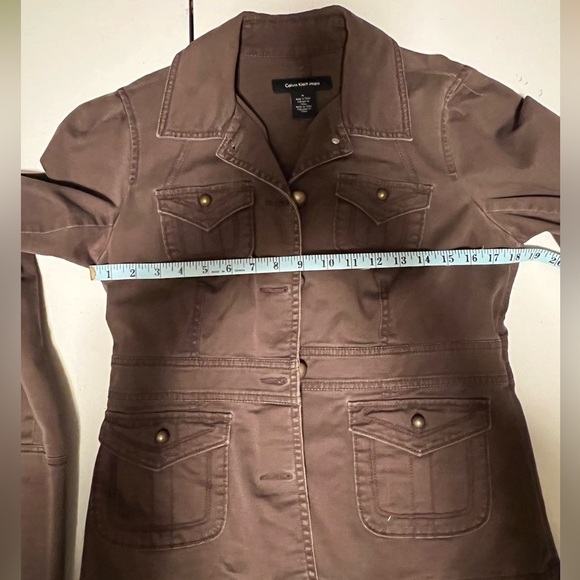 Calvin Klein Stretch Denim Vintage Washed Jacket with Cute Gold Buttons, Size M - Picture 8 of 8